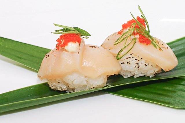 Hotate Aburi   Nigiri